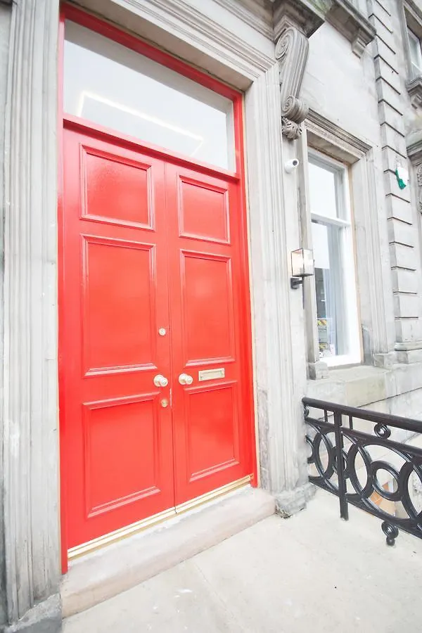 Rooms At Gpo Edinburgh Hotel