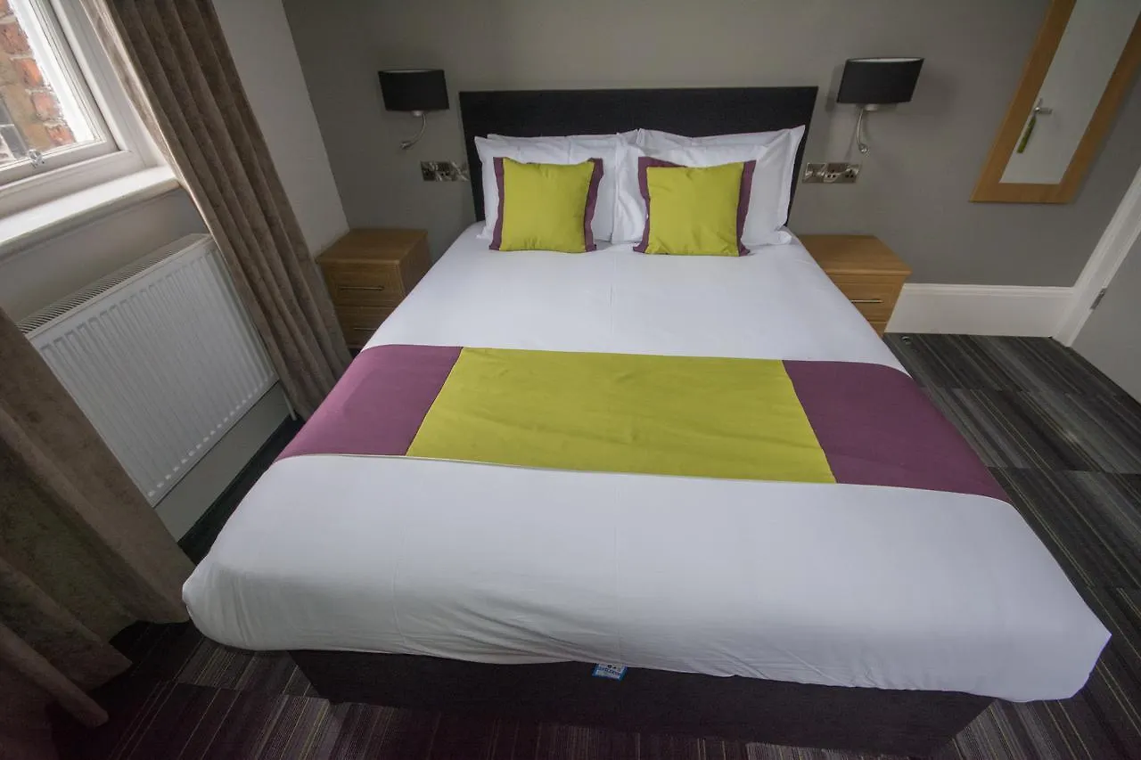 Hotel Rooms At Gpo Edinburgh