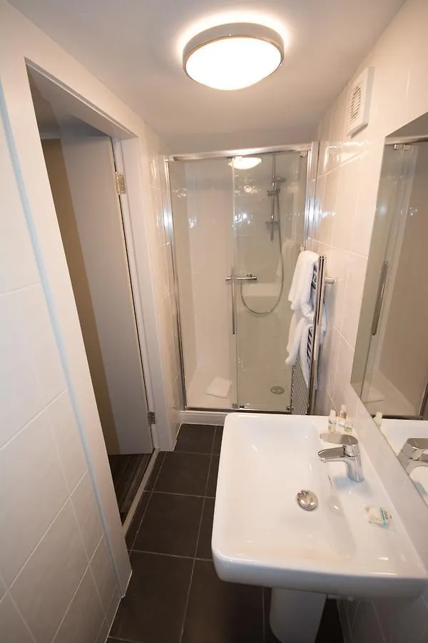 Hotel Rooms At Gpo Edinburgh