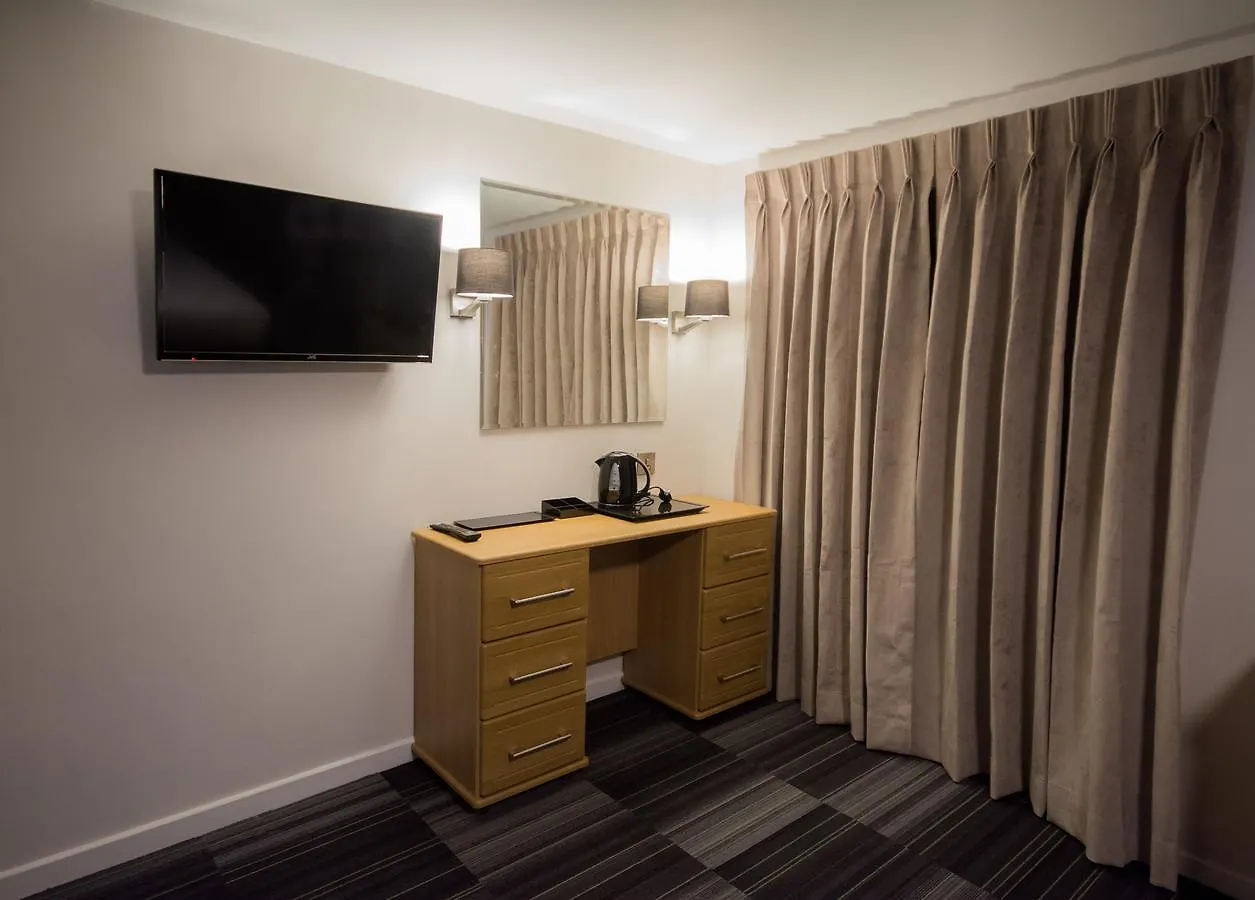 Rooms At Gpo Edinburgh 3*,